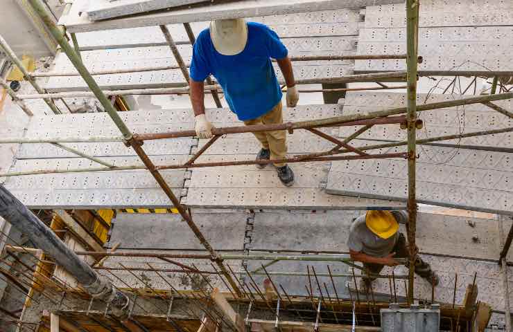 pensione lavoro illegale